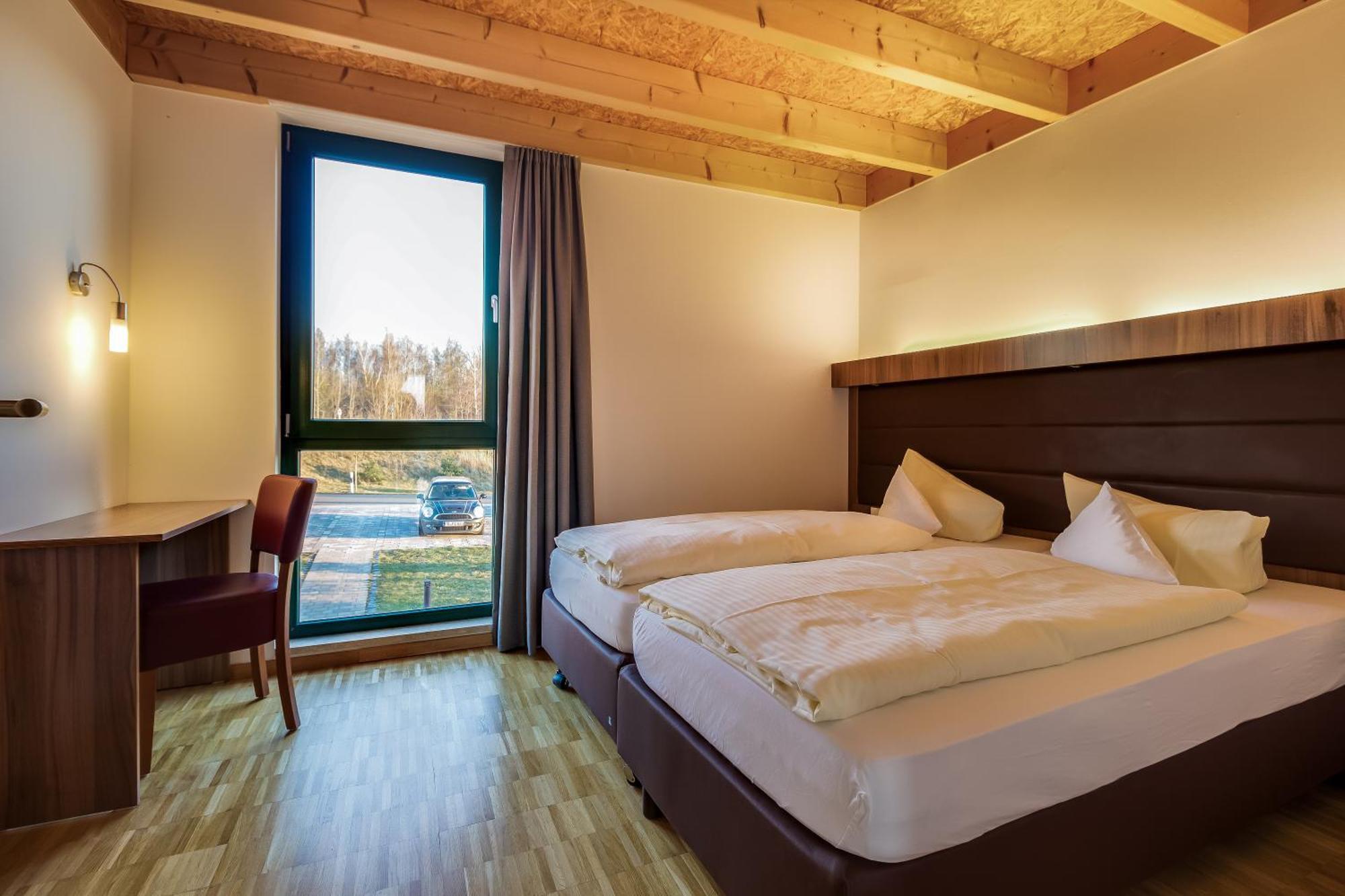 Lagovida Das Ferienresort Am Stoermthaler See Grossposna Εξωτερικό φωτογραφία